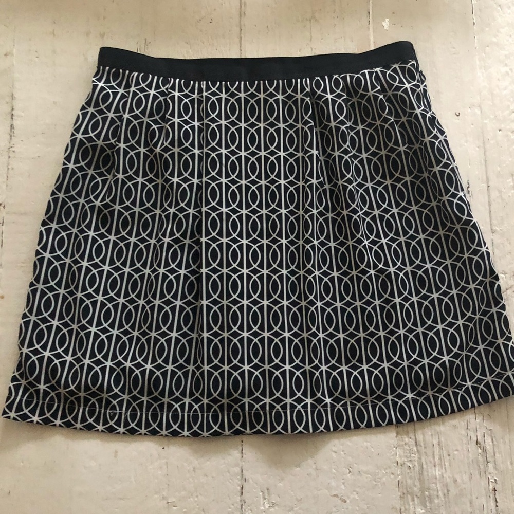 Women’s size 4 Banana Republic skirt